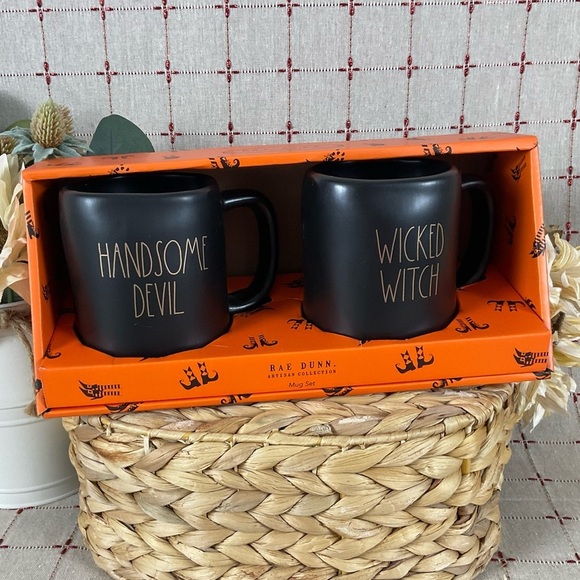 Rae Dunn Artisan Collection by Magenta Halloween Mug Gift Set Devil & Witch New - Picture 1 of 10